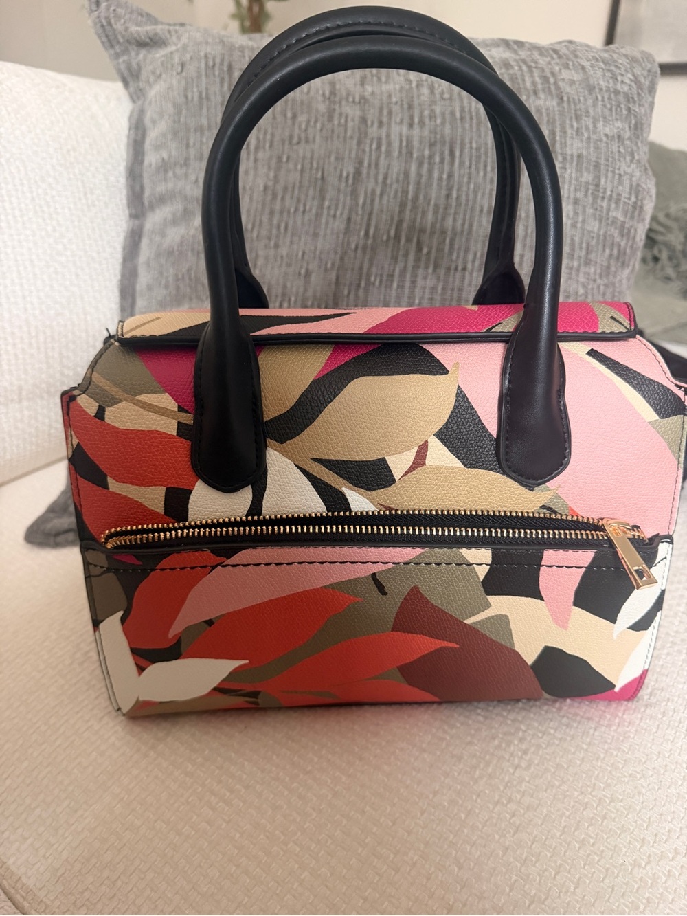 Women’s Multicolor Patterned Top-Handle Satchel - Pink & Black
